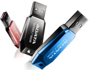 ADATA DashDrive UV100 16GB USB 2.0, červený 