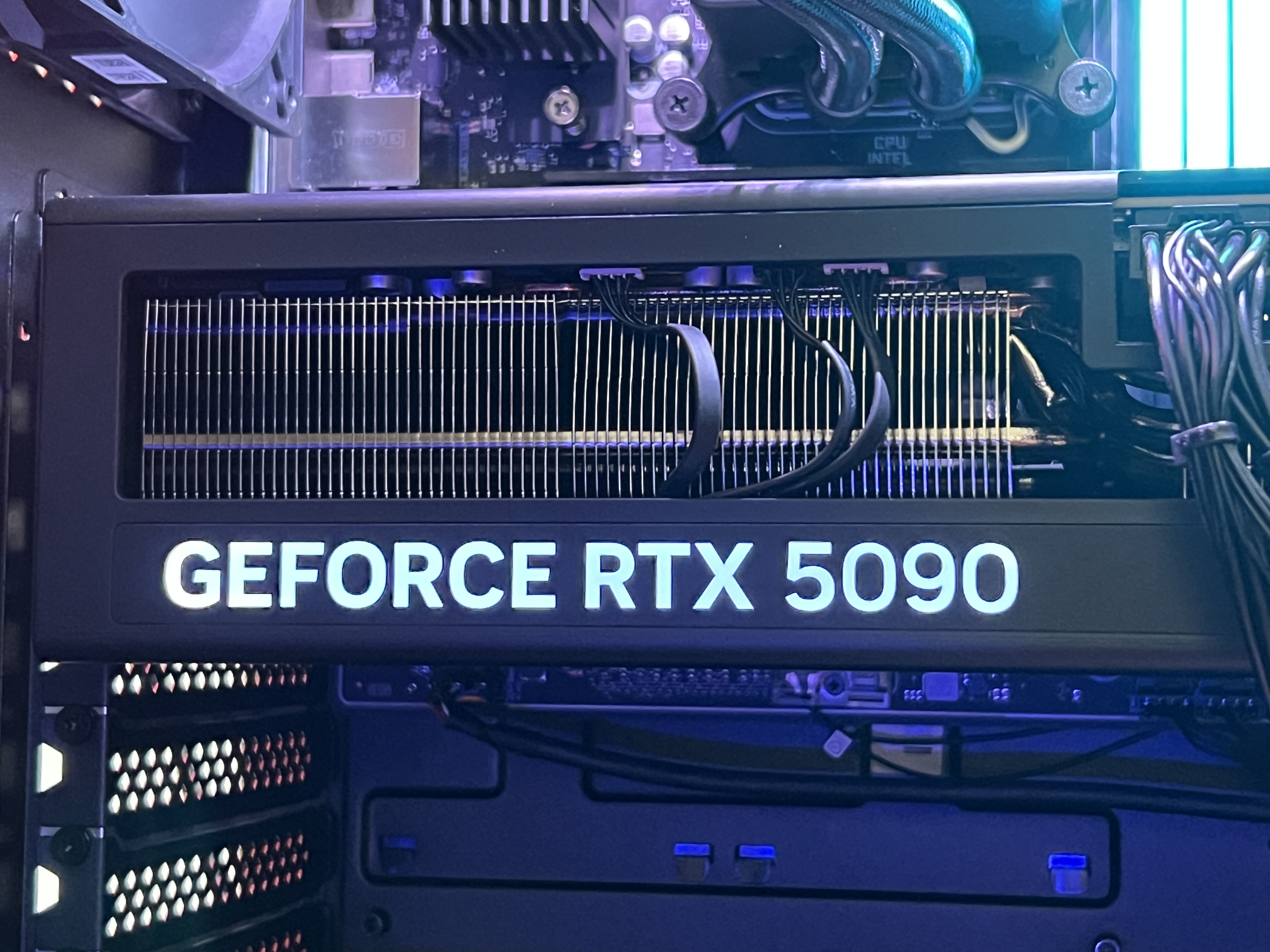 HP OMEN 45L GT22-3395ng