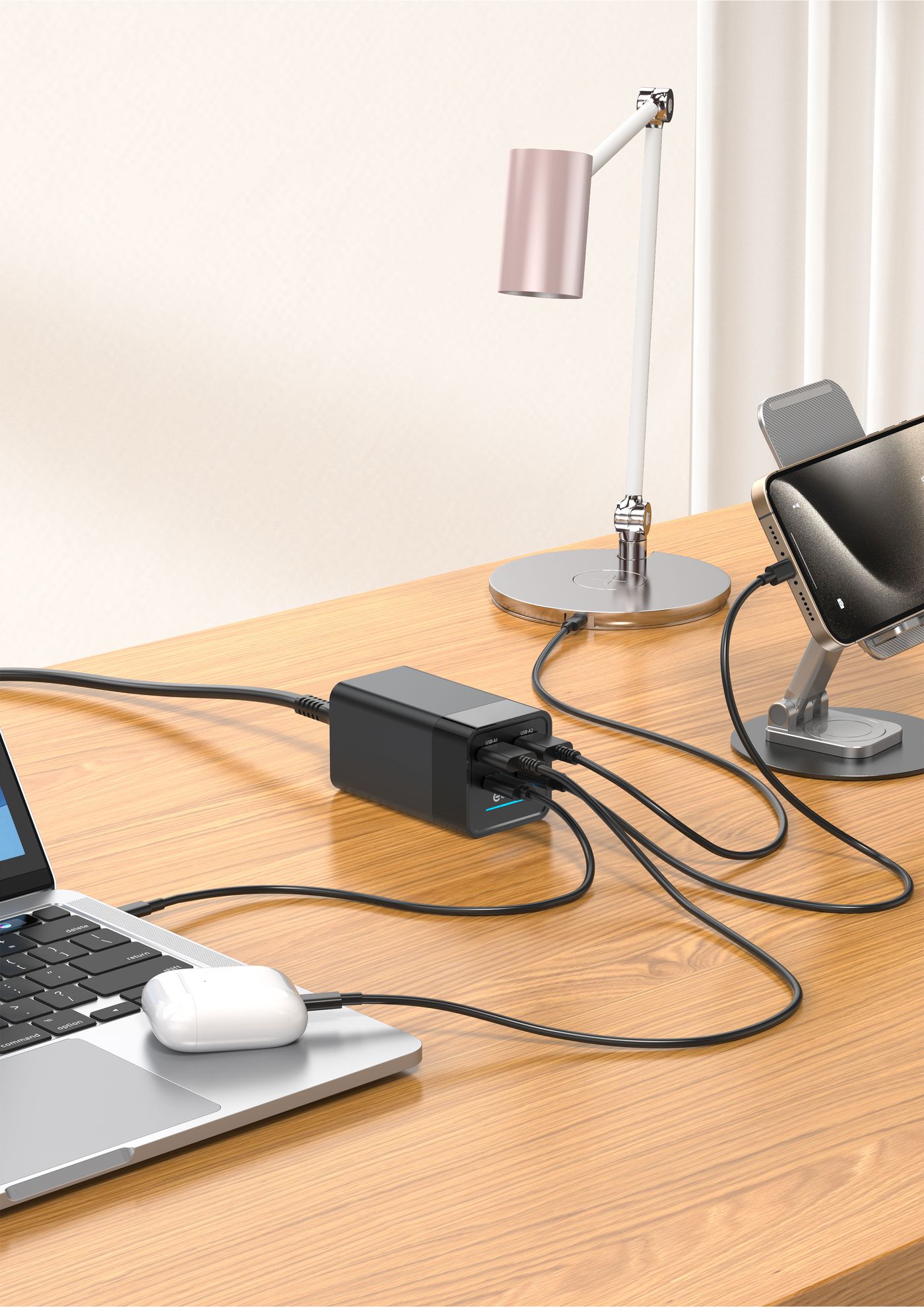 eSTUFF Multi charger PD120W 2C+2A